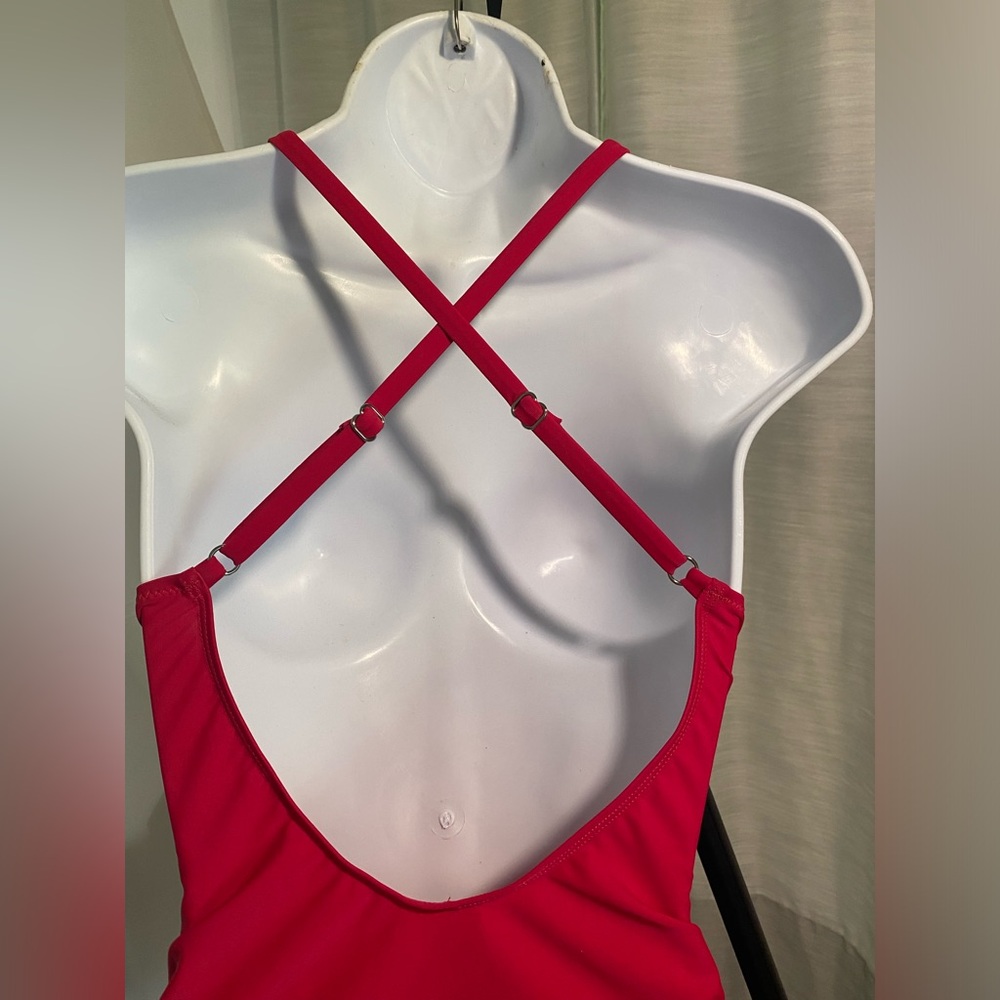 Fuchsia pink one piece bathing suit, size M - Picture 3 of 5